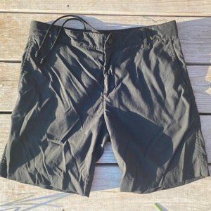 Outlier New Way Shorts - 33